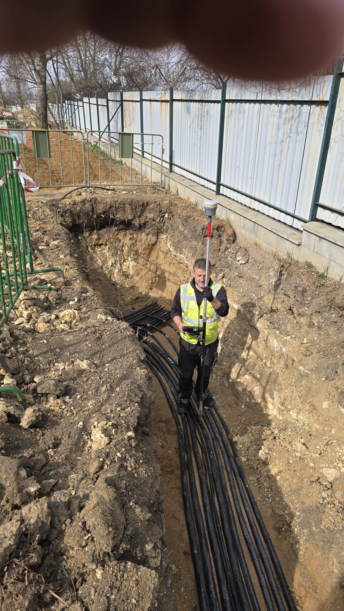 Geodetická kancelář - práce v terénu